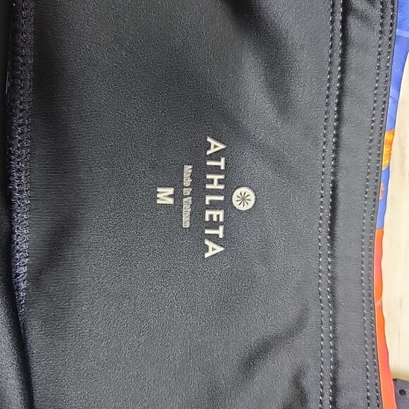 Athleta Tropical Precision High Waisted Floral Print Mesh Panels 7/8 Leggins M - Picture 4 of 11